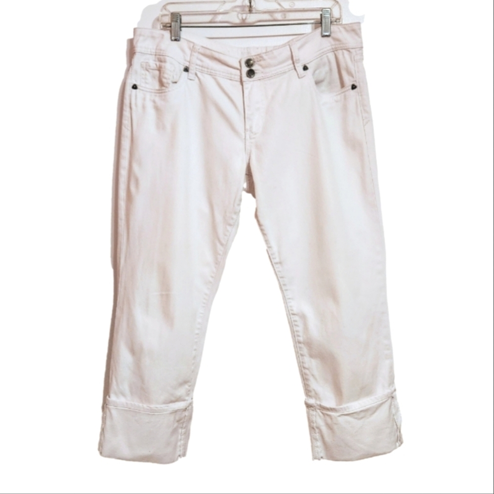 Kut from the Kloth White Cropped Jeans